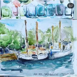 Kolorierte Skizze  im Urban-Sketching-Stil von Booten im Hafen