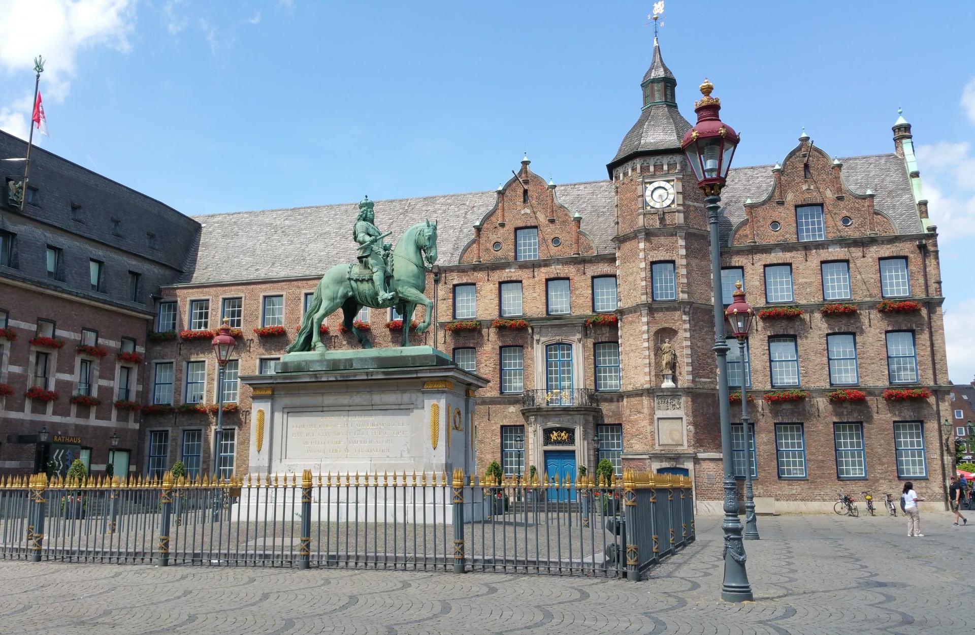 Selbstgeführte Stadtrallye | Schnitzeljagd durch Düsseldorf