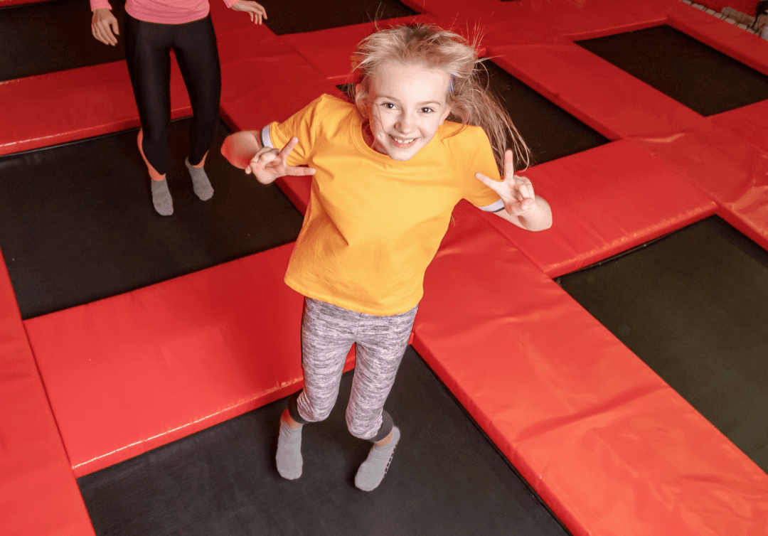 Eine Stunde auspowern im Trampolinpark
