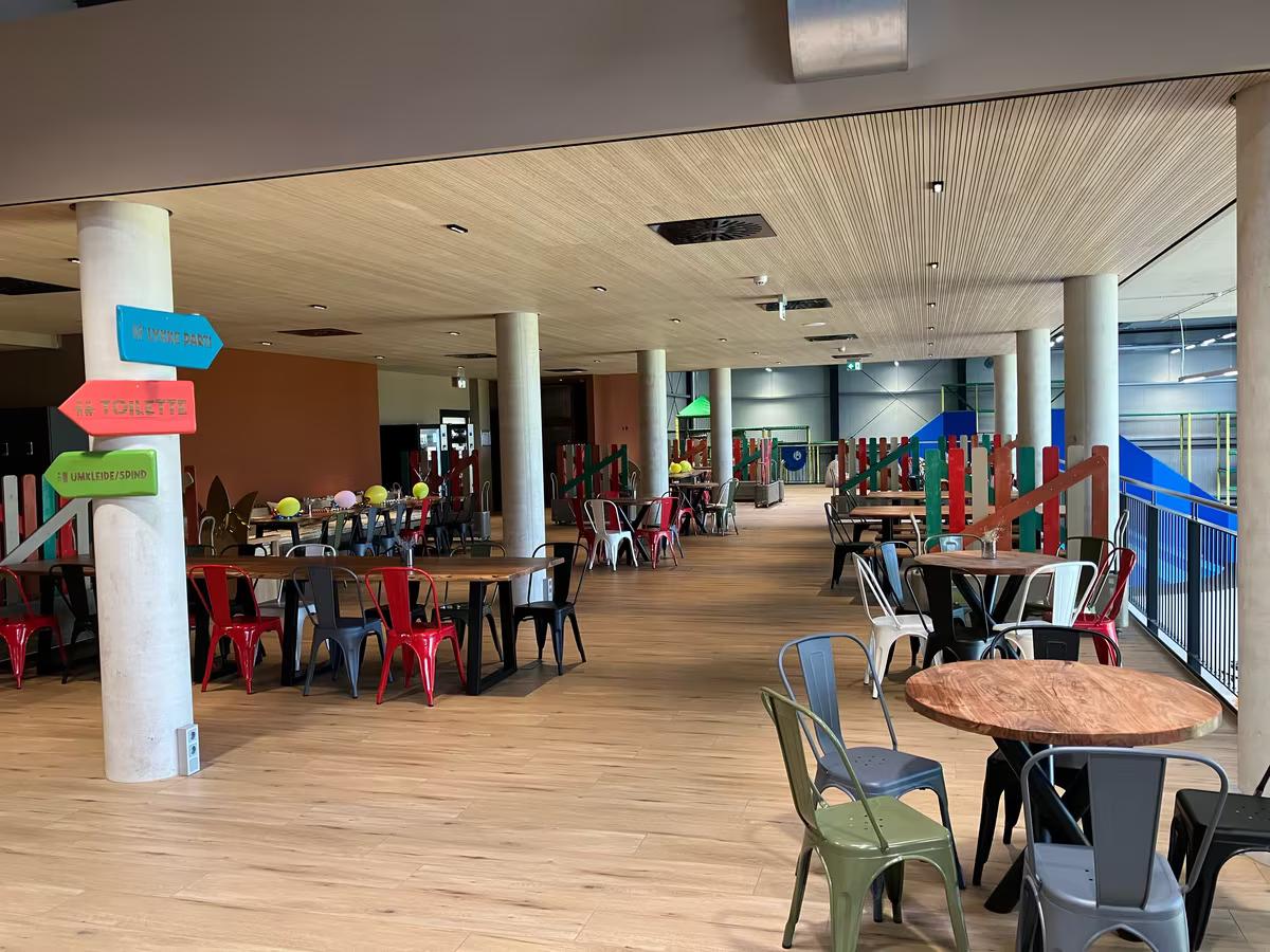 Indoor-Spielplatz Lykke Land | Abend-Special ab 15 Jahren