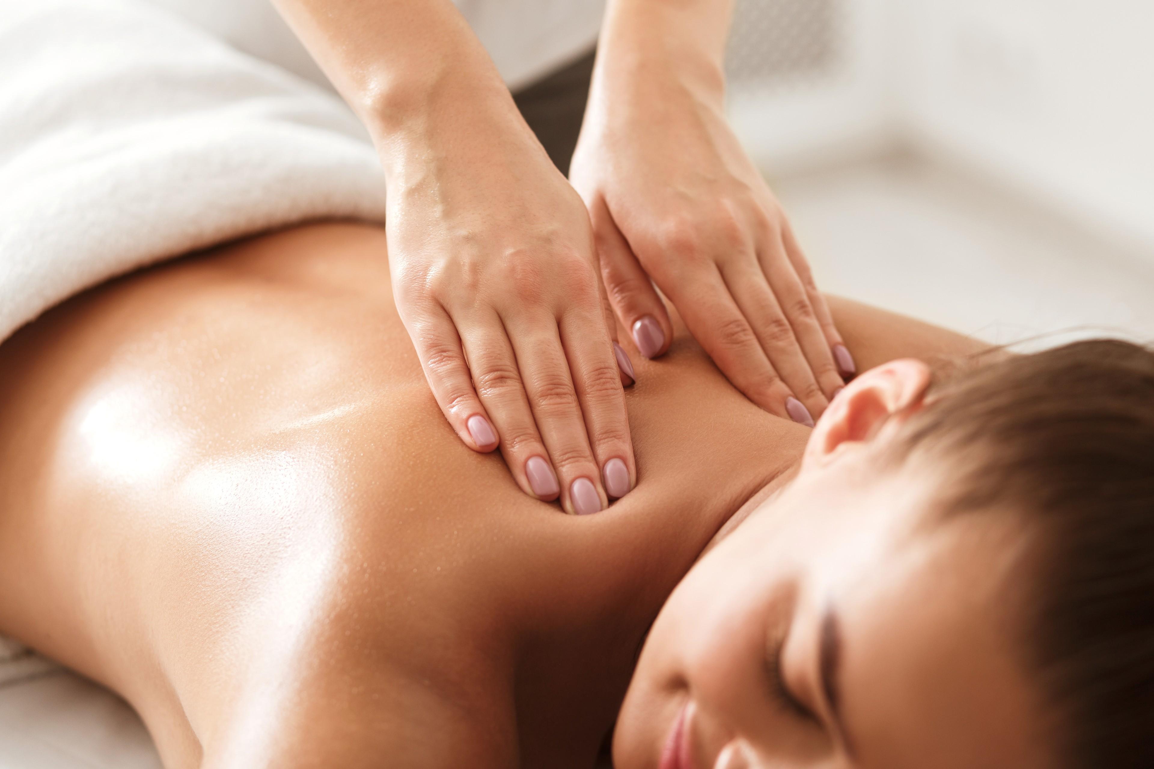 Wellnesstraum – Gesichts- und Rückenmassage