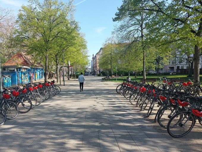 KLASSENFAHRT MIT DEM FAHRRAD IN FRANKFURT - HIGHLIGHTS RADTOUR