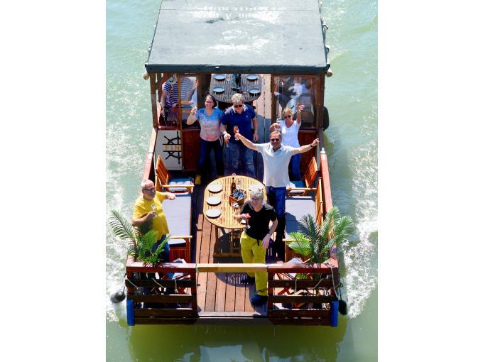 Floßboot oder BBQ-Floß für Gruppen