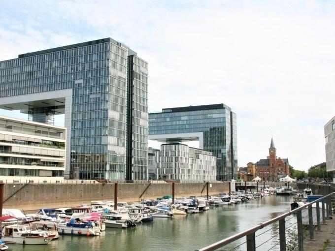 Stadtspaziergang – Durch den Rheinauhafen