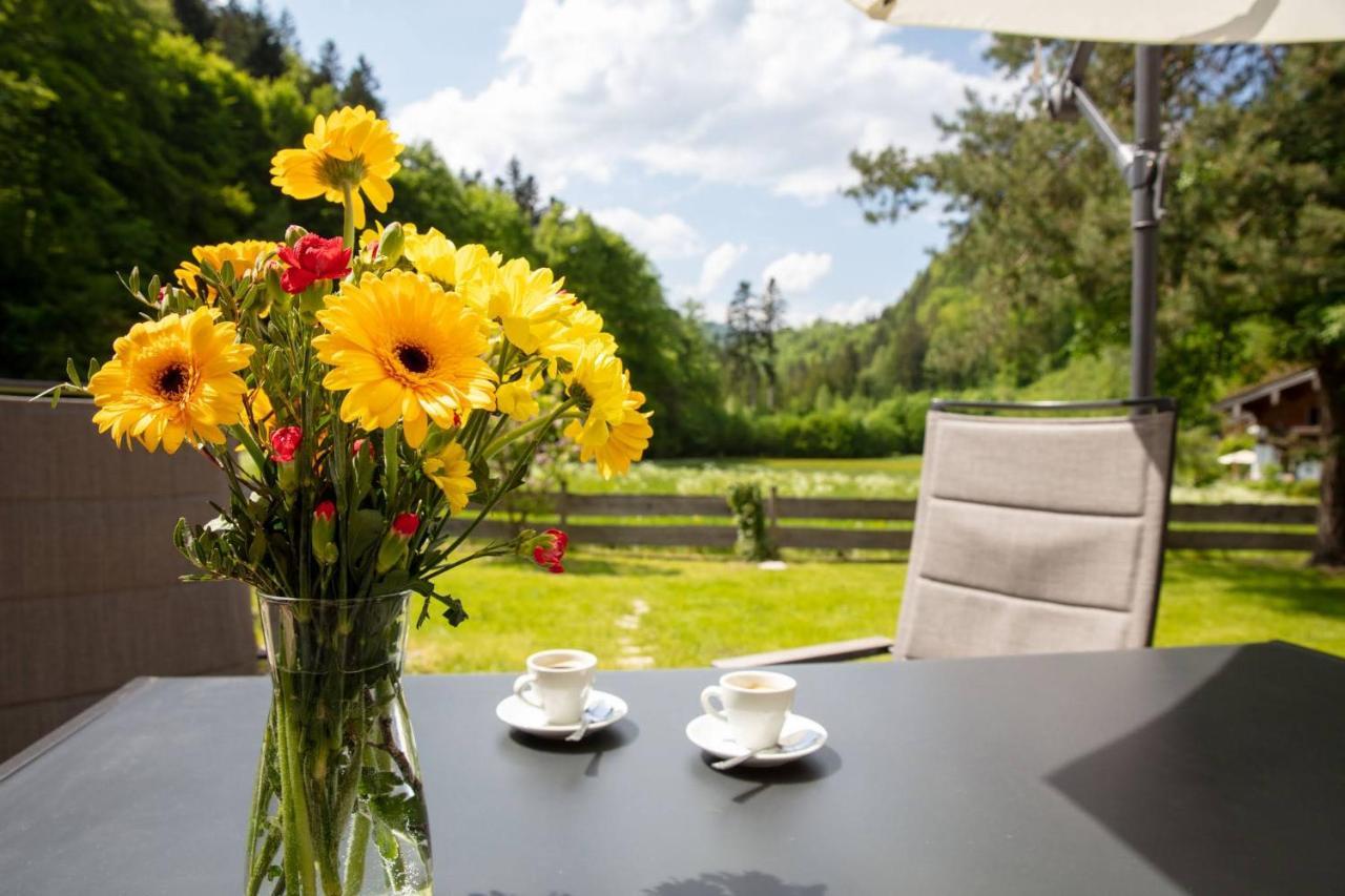 Ganzes Haus mit großem Garten und eigener Sauna