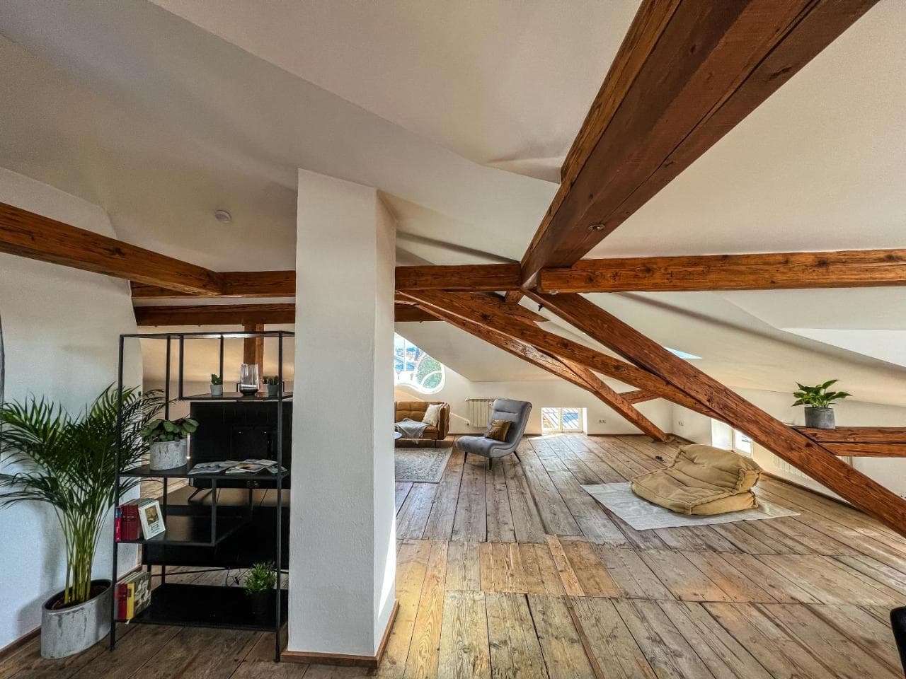 Loft-Wohnung im Herzen von Prien - 100m2 - SmartTV