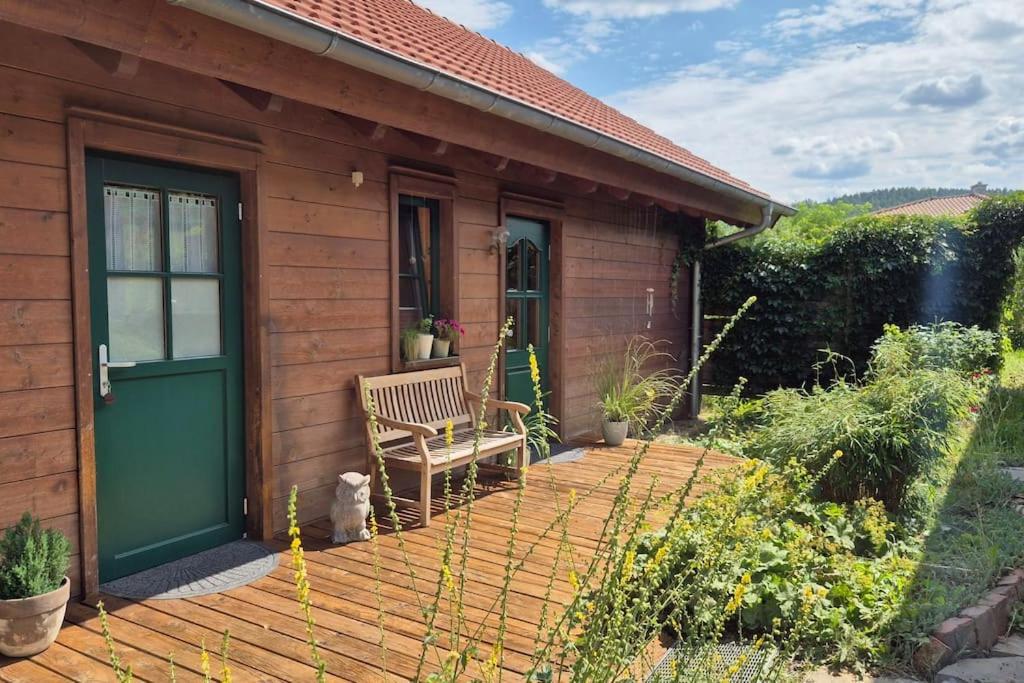 Ökologisches Hideaway mit Sauna und großem Garten