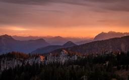 Alpenglühen beim Sonnenuntergang im Chiemgau