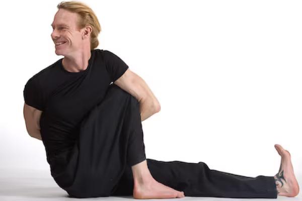 Essenz des Samurai - Kampfkunst & Yoga