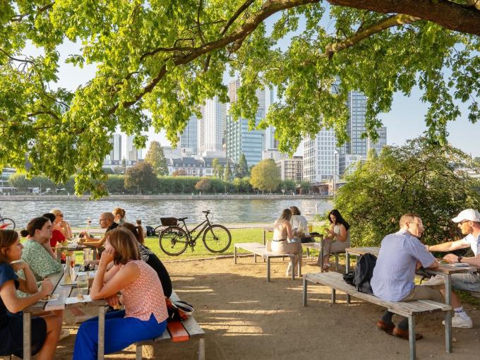 KLASSENFAHRT MIT DEM FAHRRAD IN FRANKFURT - HIGHLIGHTS RADTOUR