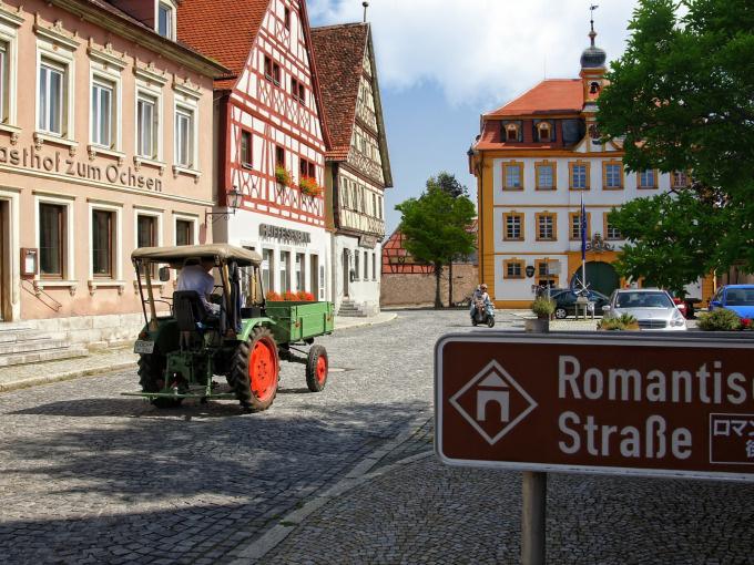 Minibus-Tour - Frankfurt a.M. - Rothenburg ob der Tauber RRCMINI01