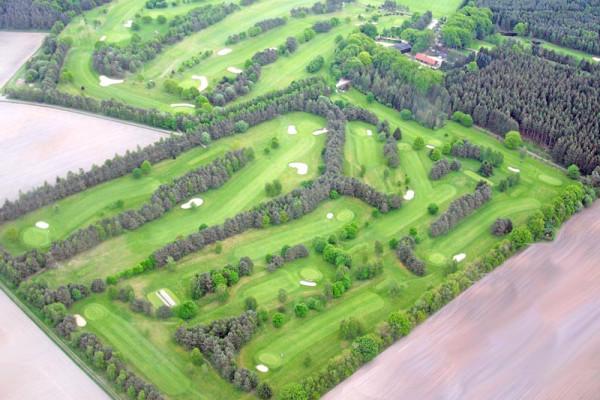 Swingolf spielen (inkl. Leihschläger)