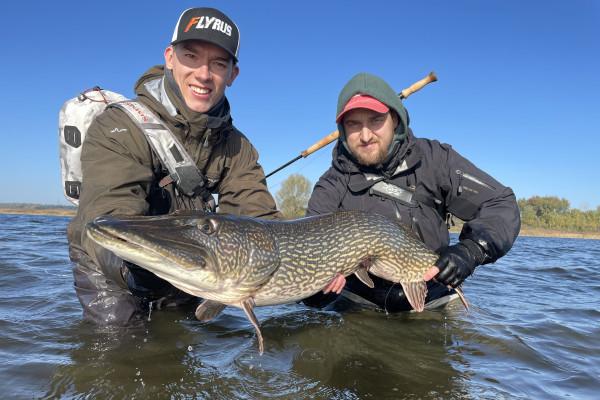 Fliegenfischen am Bodden | Hecht-Camp (Rügen)