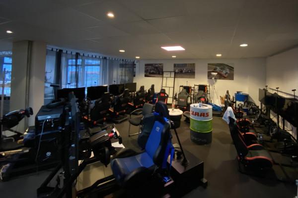 Racing-Event ab 5 Personen im Rennsimulator