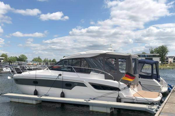 Family & Friends Motoryacht mit Skipper