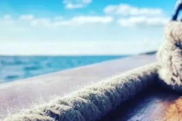 Segelreise durch den Sommer