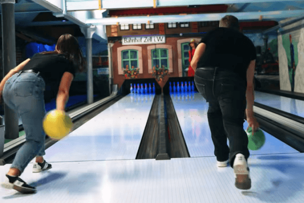 Bowling-Bahn mieten
