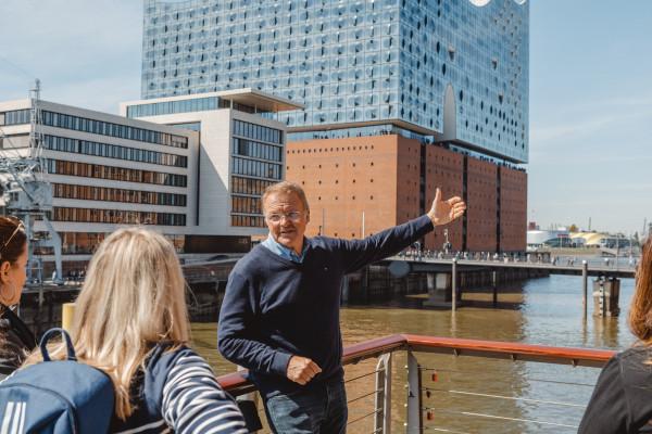 Elbphilharmonie: Modernes Wahrzeichen zwischen Tradition und Zukunft.