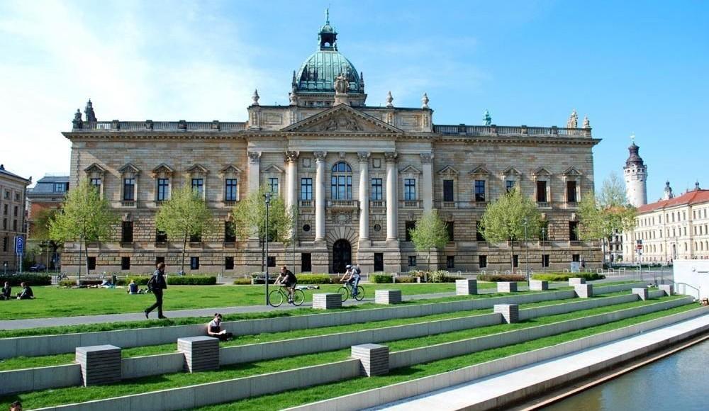 Das Bundesverwaltungsgericht als eine der vielen Stationen.