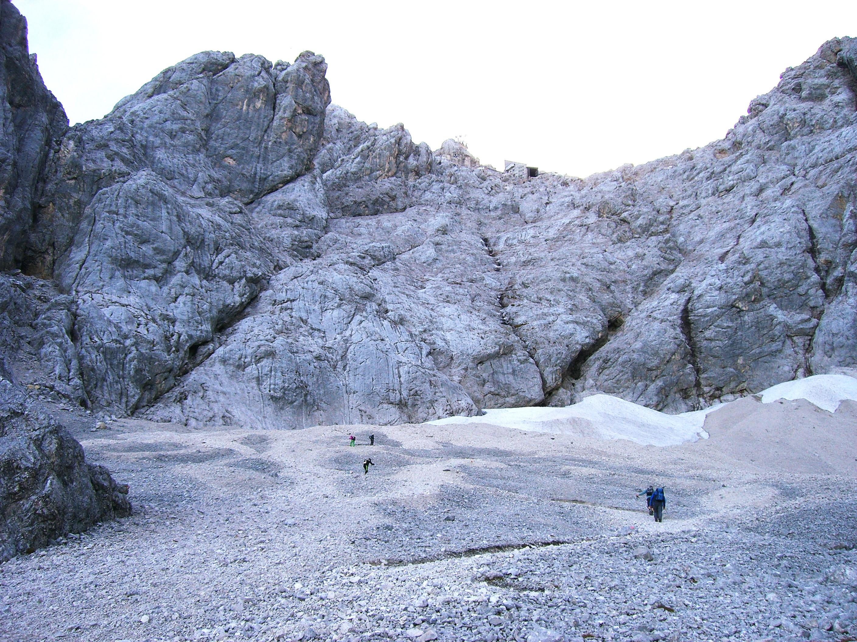 Ausblick vom „Stopselzieher“-Klettersteig auf der Zugspitze