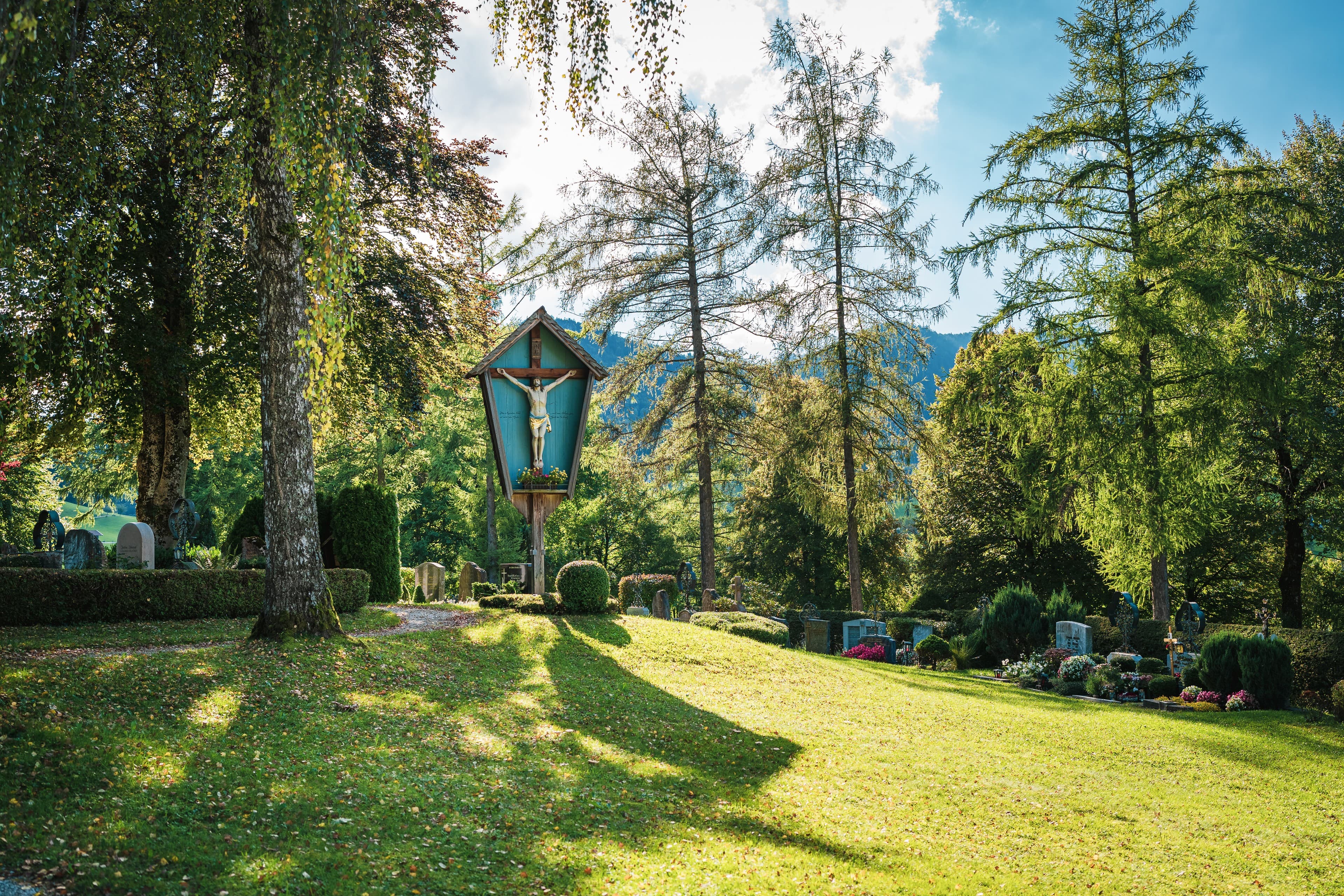 Ein Marterl in Ruhpolding, die man bei der Führung auf dem Kapellenweg besucht