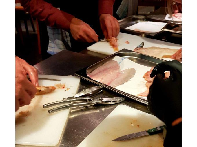 Kochkurs Fisch in der Kochschule Sonja Lenz in Stuttgart-Hedelfingen
