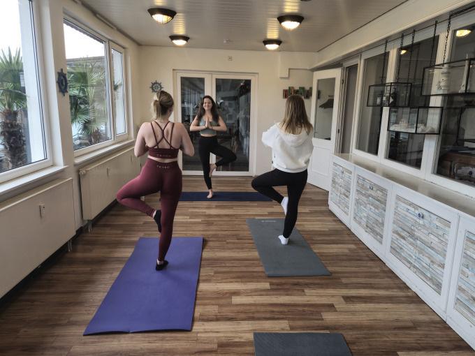 Yoga Session - Urban Flow