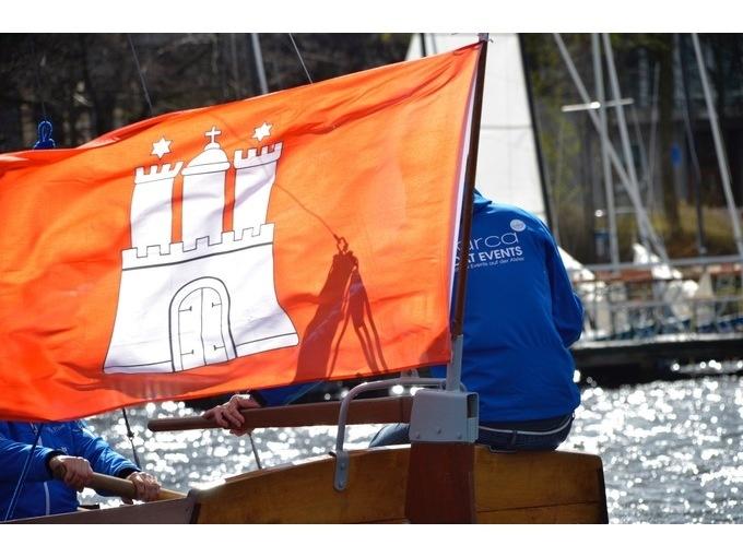 Segeltörn mit Zweimast-Segelkutter "Große Freiheit" auf der Hamburger Alster